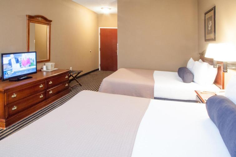 Mountain Inn & Suites فلات روك المظهر الخارجي الصورة