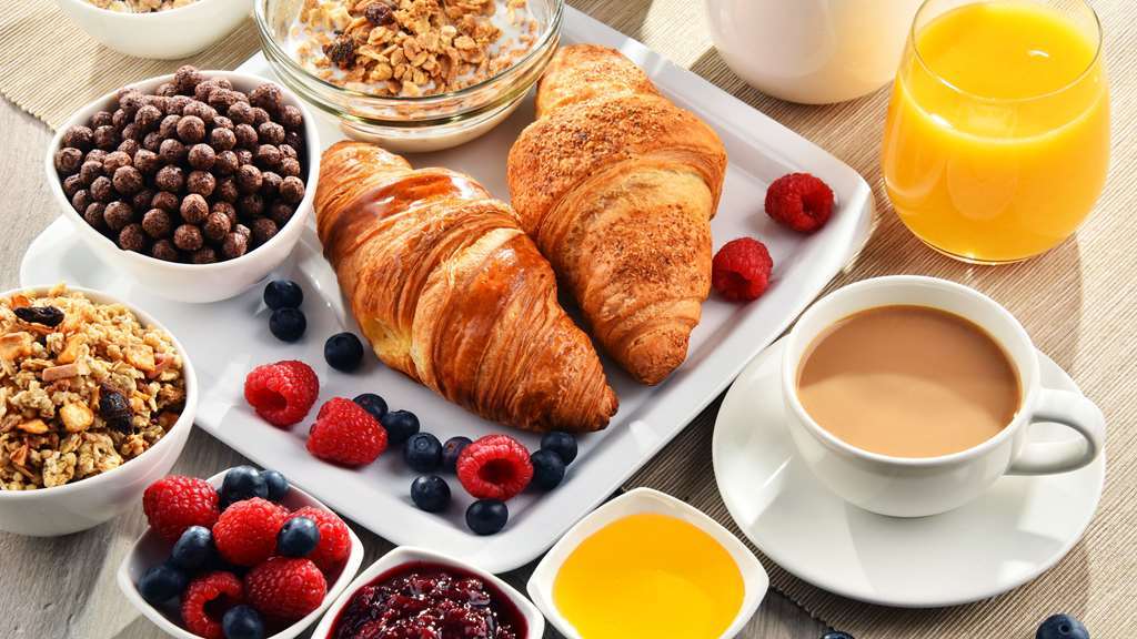 Mountain Inn & Suites فلات روك المطعم الصورة